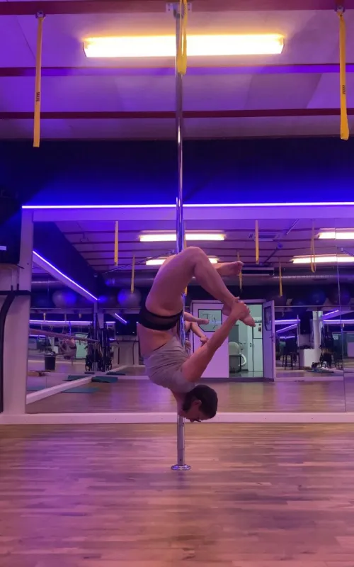 WhatsApp Image 2025-12-04 at 18.33.03.jpeg